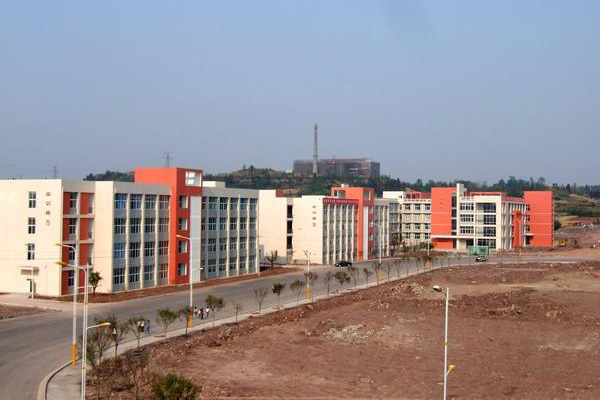 资阳职高学校 资阳职高学校