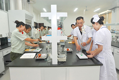 2019年贵阳卫生学校药剂专业介绍